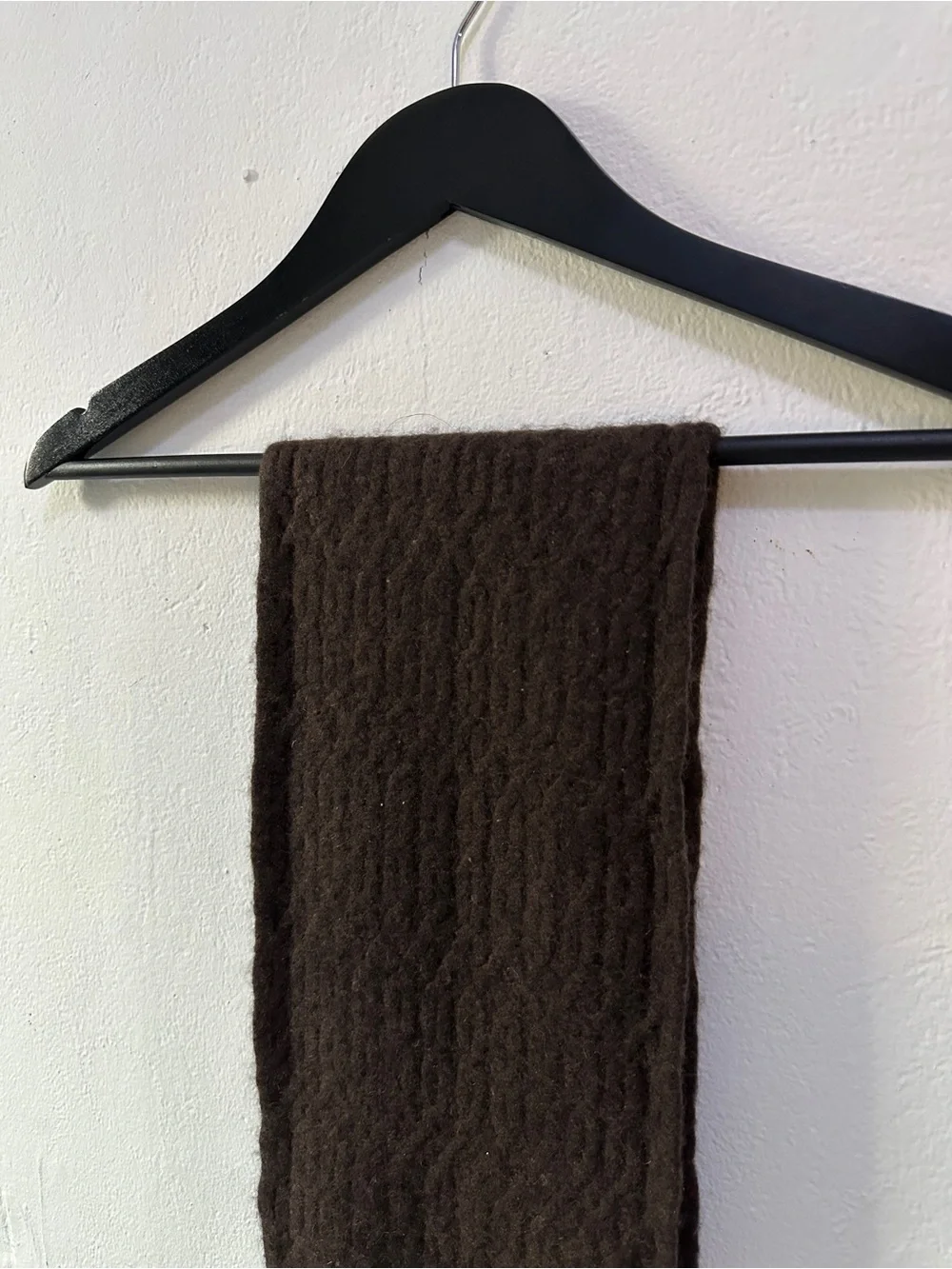 Lord & Taylor Cashmere Scarf Brown Ribbed Knit 8” x 49” unisex